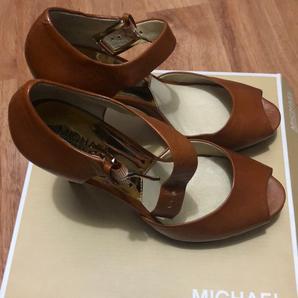 MK pumps